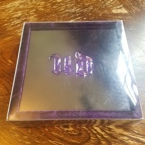 Urban Decay 15th anniversary eyeshadow palette